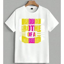 Proud Brothe Of A Graduate Unisex Oversize Tişört Beyaz