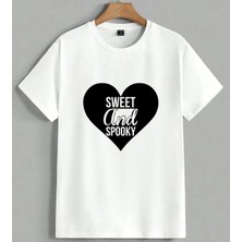 Sweet Spooky Kalp Siyah Unisex Oversize Tişört Beyaz
