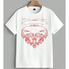 Kirmizi Ornament Barok Tasarim Unisex Oversize Tişört Beyaz