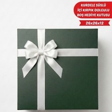 Meg Tasarım Dünyası Koyu Yeşil Lüks Hediye Kutusu - Beyaz Saten Kurdeleli ve Yeşil Kırpık Kağıt Dolgulu Hazır Konsept Boş Hediye Kutusu 26X26X12 cm