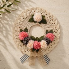 Mood Concept Rattan Bambu Hasır Kapı Çelengi -El Yapımı Pembe Çiçekli ve Kurdeleli Duvar / Dış Kapı Süsü (37 Cm)