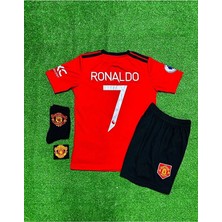 Manchester United 2022-23 Sezonu Cristiano Ronaldo Çocuk Forması 4'lü Set (Armalı)
