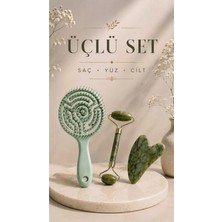 Invictus Design Yüz Bakım Taş Doğal Taş Yeşim Face Roller ve Yeşim Kalp Gua Sha & Jade Roller Yüz Masaj Aleti ve 3 Boyutlu Profesyonel Su Yeşili Yuvarlak Kolay Tarama Saç Açma Tarak Seti