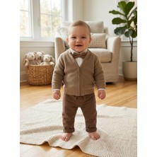 Concept Hırka+Papyon+Keten Pantolon 3'lü Erkek Bebek Takım Beli Lastikli Esnek Rahat Yenidoğan Bebek Takım