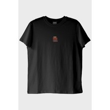 Lofux Daktilo Desenli Nakış Siyah T-Shirt