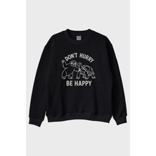 Lofux Don't Hurry Be Happy Baskılı Tembellik ve Kaplumbağa Siyah Bisiklet Yaka Sweatshirt
