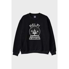 Lofux Help! I'm Surrounded By Snowflakes Ironik Tasarım Baskılı Siyah Bisiklet Yaka Sweatshirt