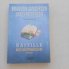 Brandon Sanderson ve Janci Patterson'ın Yeni Alcatraz Macerası Serisinden Bastille Kötü Kütüphanecilere Karşı Kitabı.3-4 Sayfada Hatali Basim Var