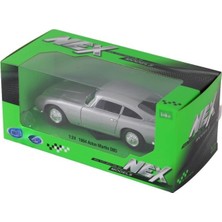 NW NessiWorld 24101 1 24 64 Aston Martın Db5 12