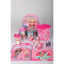 x Dekomus Lisanslı Barbie Extra Glam Collection Kırtasiye ve Hobi Seti Tek Bölmeli Küçük Boy 35 cm Anaokul ÇANTASI,500 ml Matara,uçlu Kalem,kumbara Seti