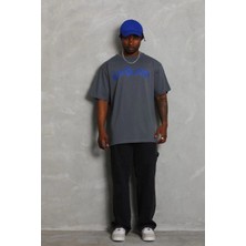 Tarz Yeri Erkek Baskılı Tişort Kısa Kol Bisiklet Yaka Oversize T-Shirt - Füme