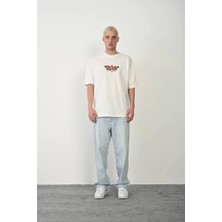 Tarz Yeri Erkek Kısa Kol Yazlık Tişört Bisiklet Yaka Baskılı Oversize T-Shirt - Beyaz