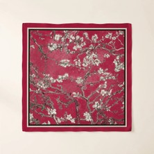 Ayza Dişil Mührü Geçici Güzelliğin Hatırası Fular 70X70CM