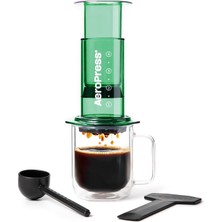 Aeropress Clear Green Kahve Presi, Hepsi Bir Arada French Press, Manuel Espresso ve Pour-Over Tarzı Kahve Makinesi, 2 Dakika Demleme Süresi, Seyahat ve Kamp Için Küçük Taşınabilir Kahve Makinesi