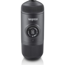 Wacaco Nanopresso Taşınabilir Espresso Makinesi, Minipresso Gr'nin Yükseltme Versiyonu, 18 Bar Basınç, Koruyucu Kapaksız Seyahat Kahve Makinesi, Elle Çalıştırılan, Dış Mekan Veya Iç Mekan Kamp Için, G