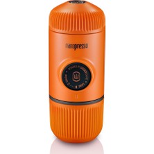 Wacaco Nanopresso Taşınabilir Espresso Makinesi, Minipresso'nun Yükseltme Versiyonu, 18 Bar Basınç, Küçük Seyahat Kahve Makinesi, Koruyucu Kapaksız, Elle Çalıştırılır, Kamp ve Yürüyüş Için, Turuncu