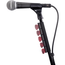 Esranın Dünyası D'addario Accessories Mikrofon Standı Alma Tutacağı - Mikrofon Standları Için Gitar Tutucu - Her Ölçü ve Boyutta 10 Gitar Seçimi Tutar