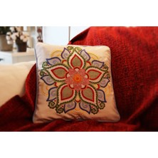 Muguetarts %100 El Yapımı Işlemeli Ipek Yastık Kılıfı Mandala Çiçek Desenli (40X40 Cm)