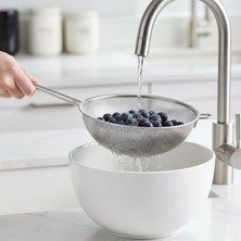 Odea Deconox Saplı Paslanmaz Çelik Süzgeç, Büyük Boy Metal Süzgeç 22 * 10 cm - Estetik ve Dayanıklı: Saplı Paslanmaz Çelik Süzgeç - Büyük Boy Metal Süzgeç ile Mutfakta Filtreleme Işlerini Kolaylaştırın!