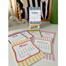 Tiny Stories TR 2027 Renkli Masa Takvimi + Tahta Şövale (6 Adet Motto Sticker Hediyeli )