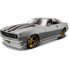 NW NessiWorld 1:24 1968 Model Araç