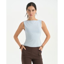 Ayma Active Kadın Bebek Mavisi EcoVero™ Viskoz Kolsuz Kayık Yaka Bluz