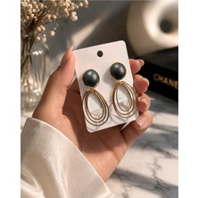 Bymiel Gold Üç Halkalı Retro Küpe – Şık & Modern Tasarım