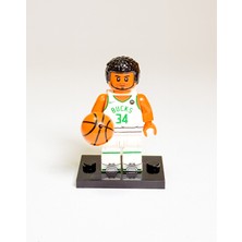 Yuonis Art Milwaukee Bucks - Giannis Antetokounmpo