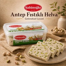 Fıstıklı Tahin Helvası