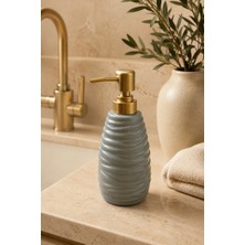 Klarhaus Wavy Dalgalı Dokulu Premium Gold Pompalı Dekoratif Sıvı Sabunluk – 400 ml – 18 cm x 7 cm
