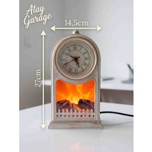 Atay Garage Retro Alev Efektli Gece Lambalı Masa Saati – Eskitme Beyaz Dekoratif Şömine Saat