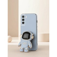 Uravas Store Dekoratif Astronot Figürlü Masaüstü Telefon Standı Dikey Yatay Kullanım