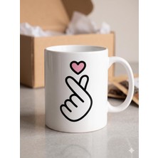 Die Grup Kore Parmak Kalp Kupa - Korean Finger Heart K-Pop Seramik Bardak Hediyesi 325ML