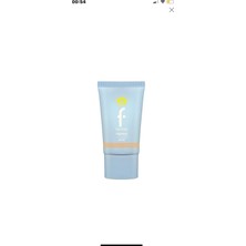 Hakay Flormar Sun Lovers Nemlendirici Etkili & Doğal Bitişli Renkli Güneş Koruyucu SPF50-006 Golden Beıge
