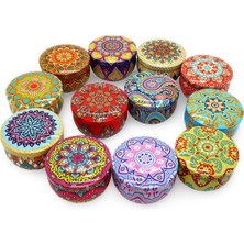 Hakay Mandala Desenli Metal Kutuda Orta Boy Kokulu Mum (1 Adet)