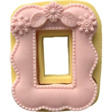 Aesco Papatya ve Yaprak Desenli Tablo Silikon Pasta ve Seker Hamuru Kalibi 9,5X8X1 cm Çe-88