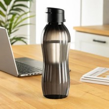 Hakay 900 ml Matara Sporcu Suluk, Bpa Free Sızdırmaz Su Şişesi, Mat Görünümlü Antrasit Renk Spor Outdoor Okul Ofis Kullanımına Uygun