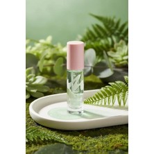 Aesco Miniso Lisanslı Minimalist Serisi Dudak Yağı No 02 Elma Yeşili - Yoğun Nemlendirici ve Ferahlatıcı Parlak Lip Oil, 2017420414100