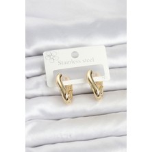 Clariss 316L Çelik Gold Renk Asimetrik Halka Model Kadın Küpe
