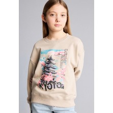 DeFacto Relax Fit Bisiklet Yaka Baskılı Sweatshirt Kız Çocuk E6843A825WN