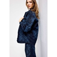 It's Basic Kadın Koyu Kot Rengi 9s6-5 Oversize Parlak Taş Desen Detaylı Özel Tasarım Denim Ceket