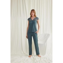 Aria's Closet Arias Closet Yakası Kolu ve Omzu Dantelli Önü Düğmeli Pijama Takımı
