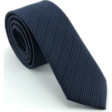 Pierroni Lacivert Çizgili Slim Kravat Microfiber Kumaş ile Şık ve Zarif Tasarım