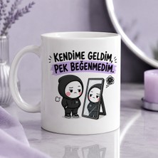 Ajans 313 AJANS313 Kendime Geldim Pek Beğenmedim Mor Detaylı Esprili Beyaz Kupa