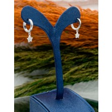 Livora Jewelry 925 Ayar Gümüş Zirkon Taşlı Sallantılı Yıldız Trend Kadın Küpe