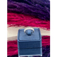 Livora Jewelry 925 Ayar Gümüş Pırlanta Montür Zirkon Taşlı Yarım Tur Lüks Kadın Yüzük