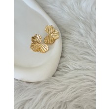 Revoia Dokulu Yaprak Gold Küpe