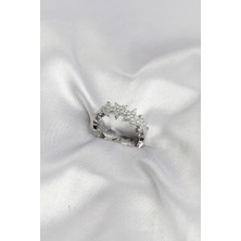 Gümüş Renk Pirinç Sıralı Yıldız Model Zirkon Taşlı Kadın Yüzük 5886 - MOVERA4754-8788