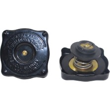 New Blue Radyatör Kapak Subaplı Köşeli - New Holland - Massey Ferguson - Erkunt - Tümosan - Steyr-Başak - 590054 -   1  Adet