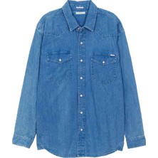 Mother Denim Şıklığın ve Konforun Buluştuğu Kadın Gömleği